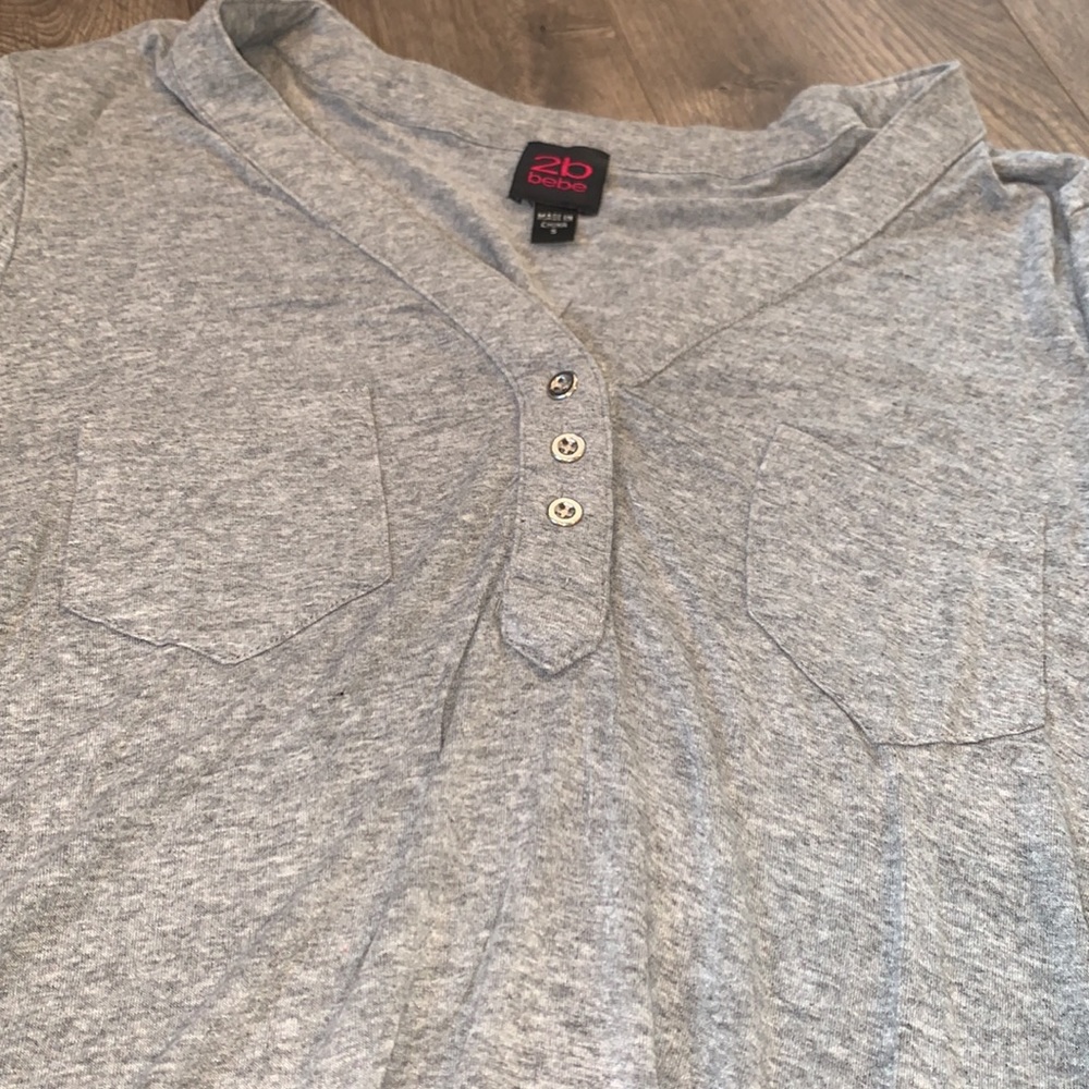 🎀4/$15🎀 2b Bebe Front Tie Top - Picture 3 of 6